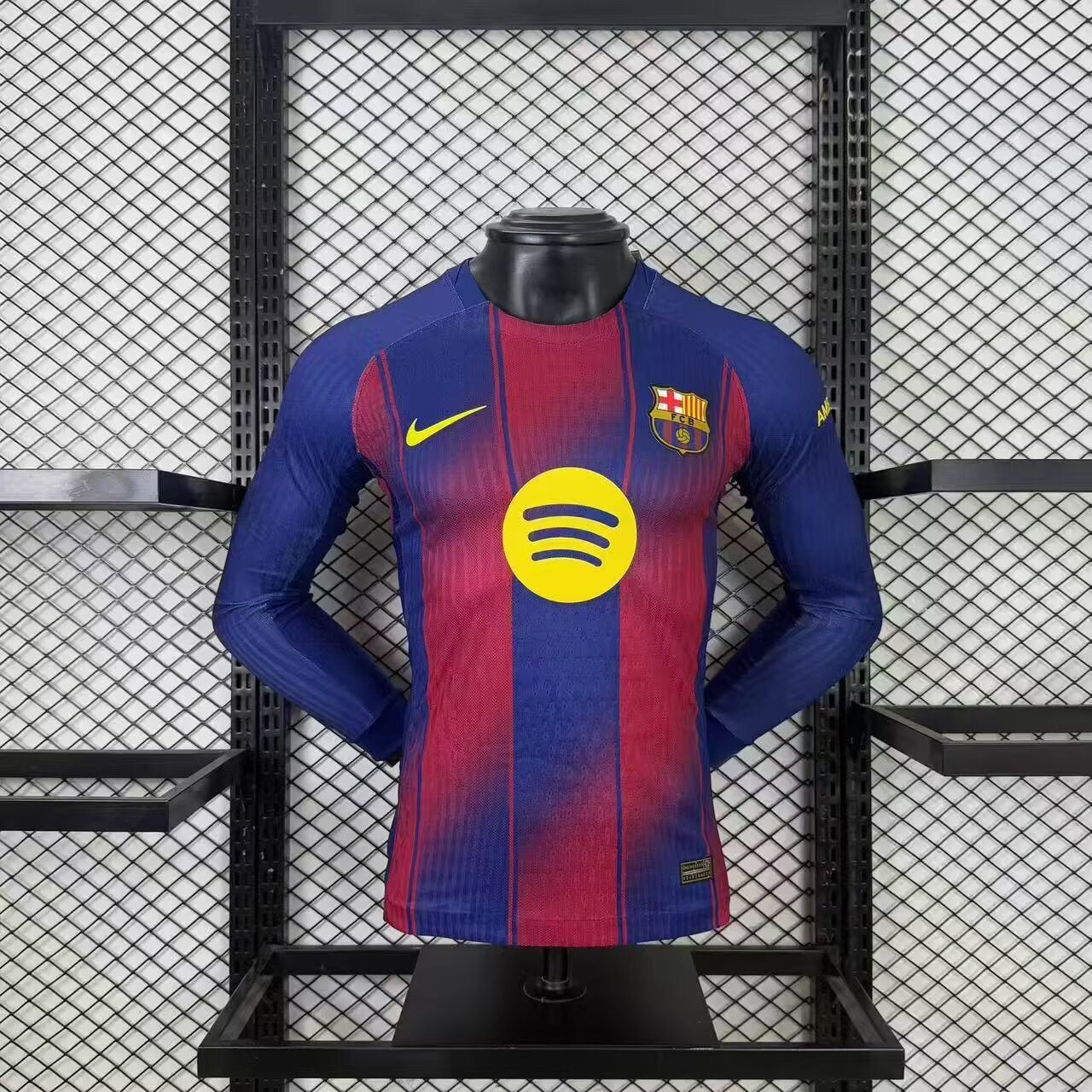 Barcelona Home Long Sleeve Player Version 25/26